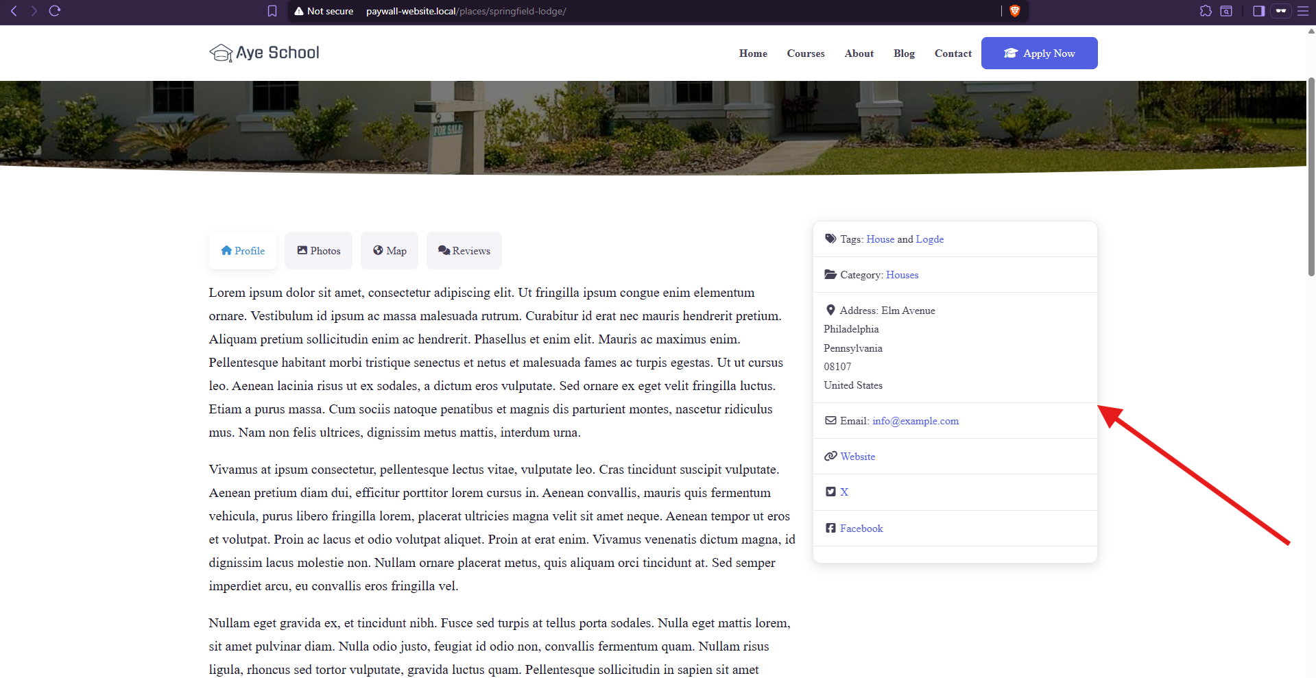 Pagina di inserzione live visualizzata come visitatore non registrato, che mostra il campo del numero di telefono correttamente nascosto